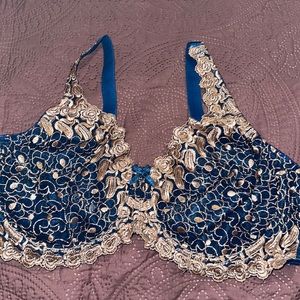 Amoureuse sexy lace teal and gold bra